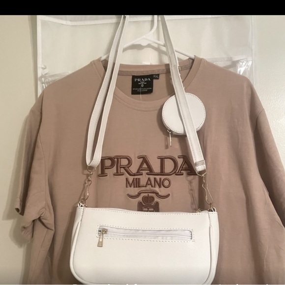 3 Piece Designer Inspired crossbody with adjustable strap. - Picture 4 of 6